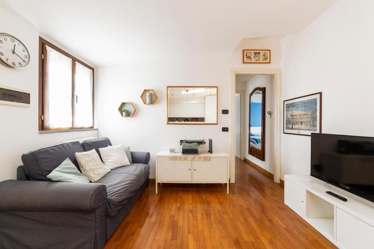 Porta Genova Balcony Apartment 米兰 外观 照片